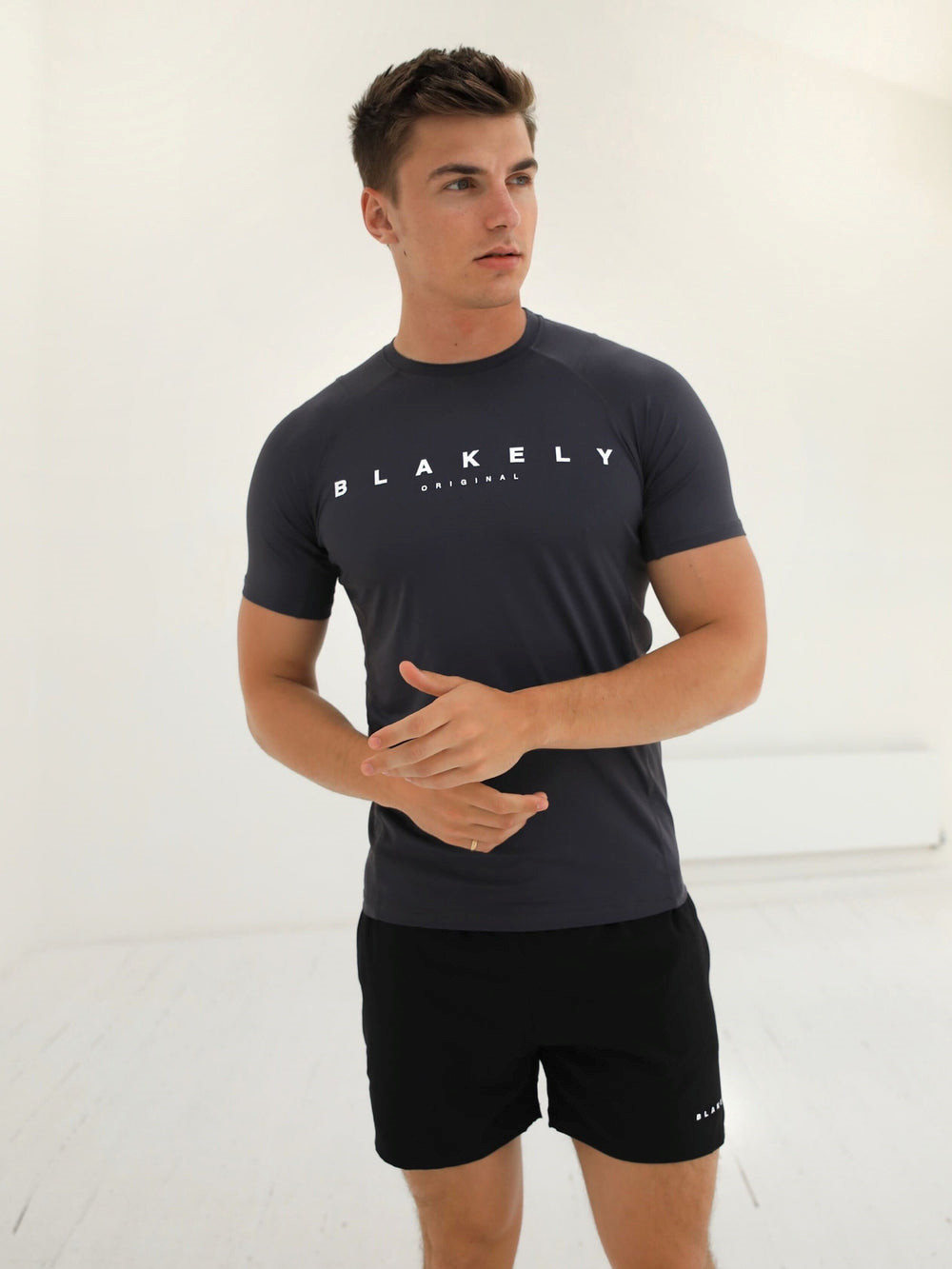 Blakely Apex Active T-Shirt Charcoal | 8319527-CJ