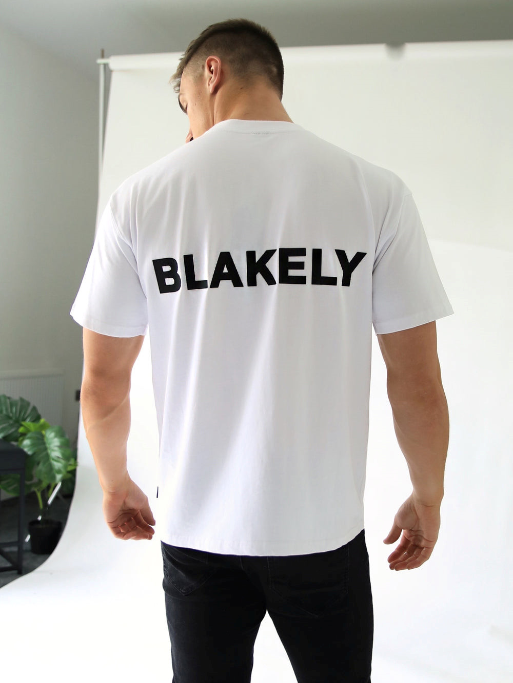 Blakely BLK Blackout Oversized T-Shirt Valkoinen | 7138529-XP