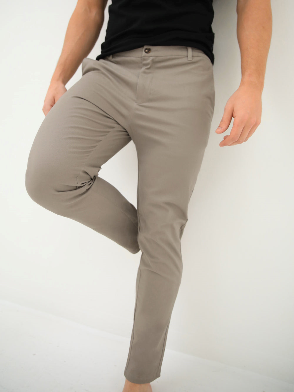 Blakely Cavill Slim Fit Tailored Chinos Vaaleanharmaat | 5941260-RG