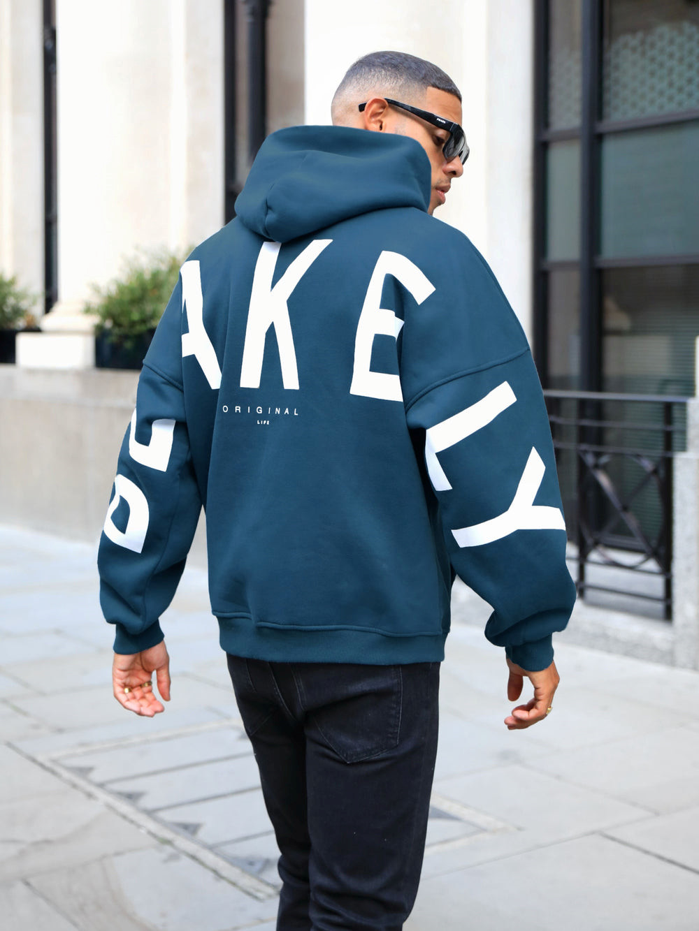 Blakely Idris Oversized Hoodie Tumman | 4781563-DE