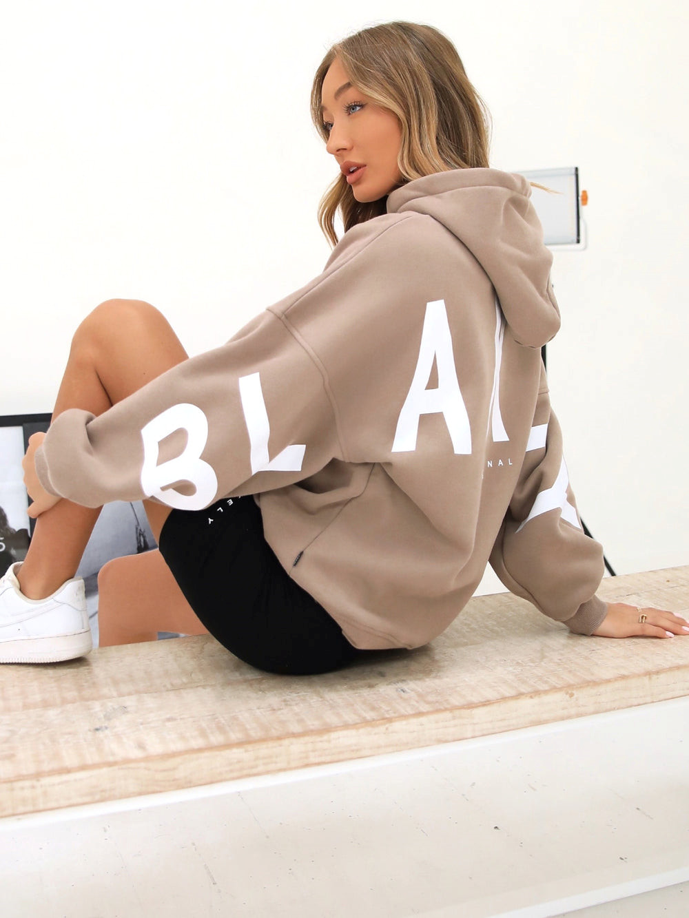 Blakely Isabel Oversized Hoodie Ruskea | 3596701-UX