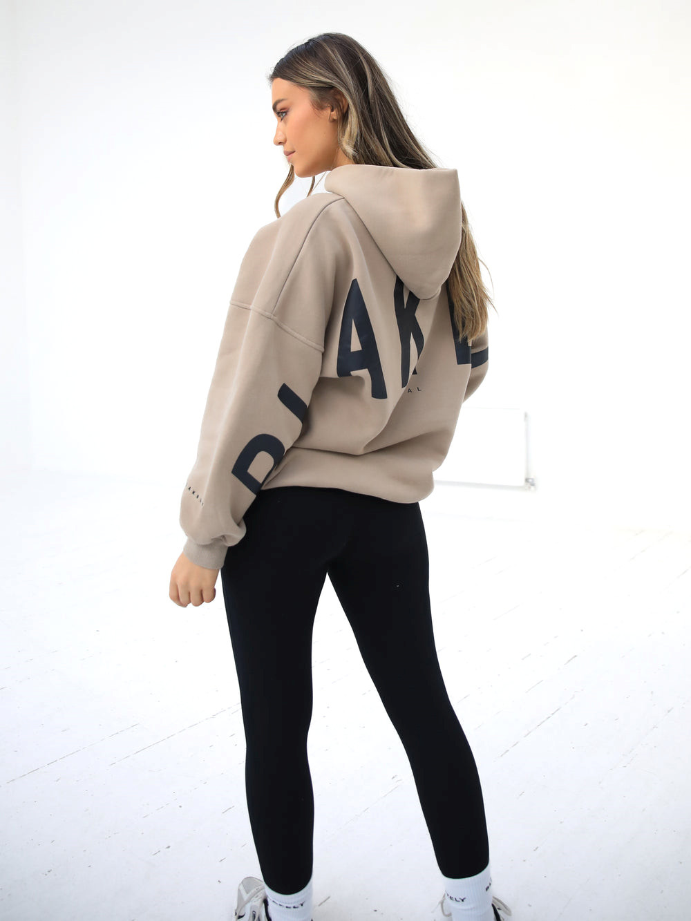 Blakely Isabel Oversized Hoodie Tan | 8276043-KS