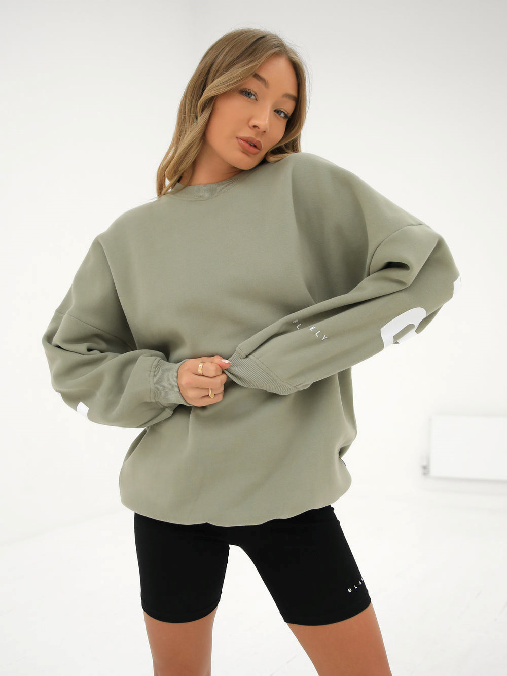 Blakely Isabel Oversized Jumper Oliivinvihreä | 9715623-IY