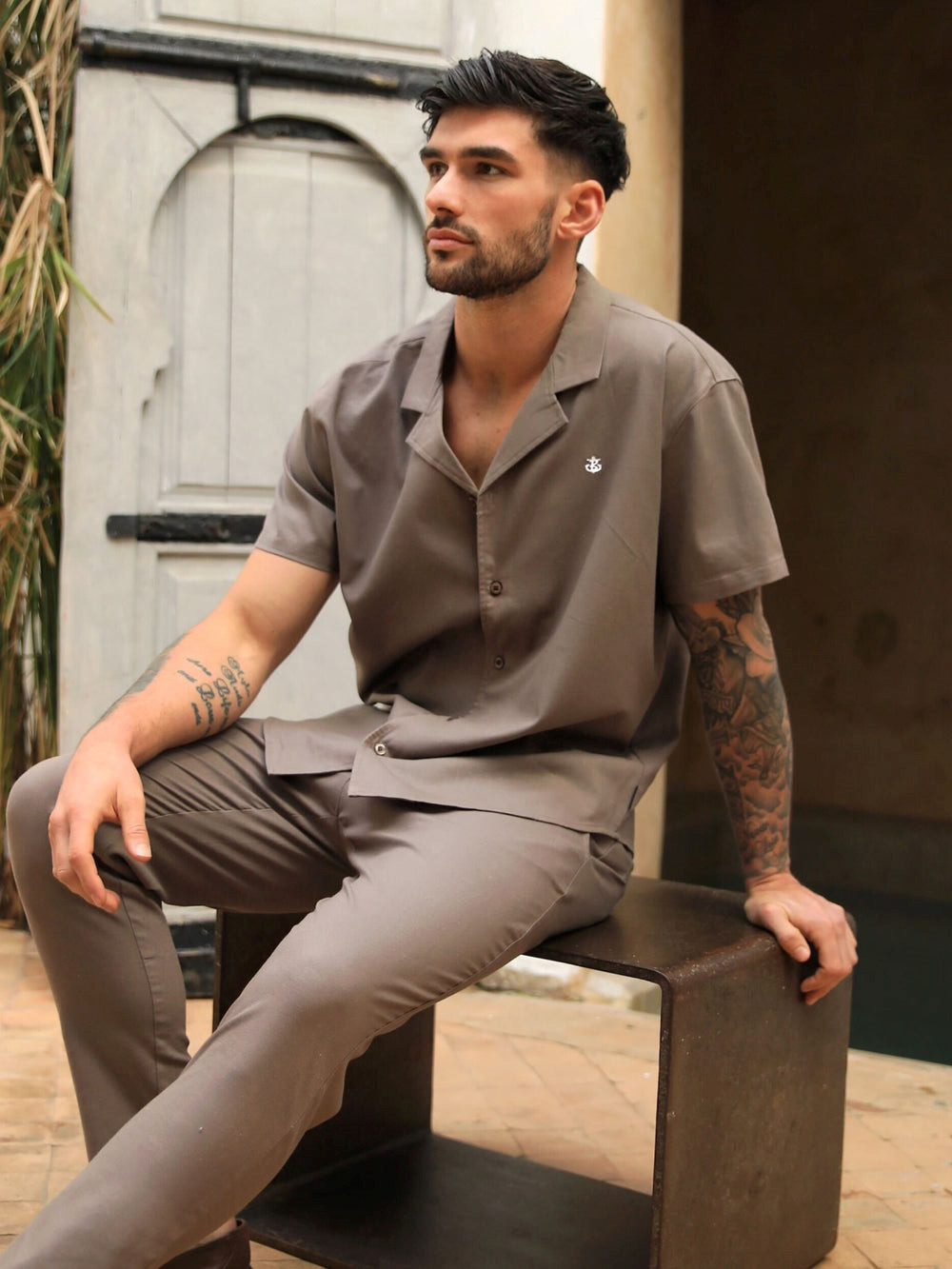 Blakely Nador Open Collared Shirt Ruskea | 3051896-LG