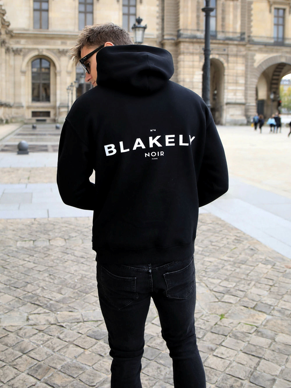 Blakely Noir II Relaxed Hoodie Mustat | 2974065-LP