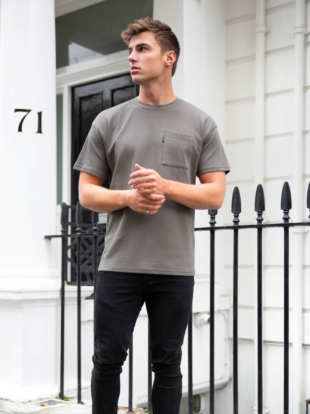 Blakely Relaxed Pocket T-Shirt Charcoal | 7918542-DN