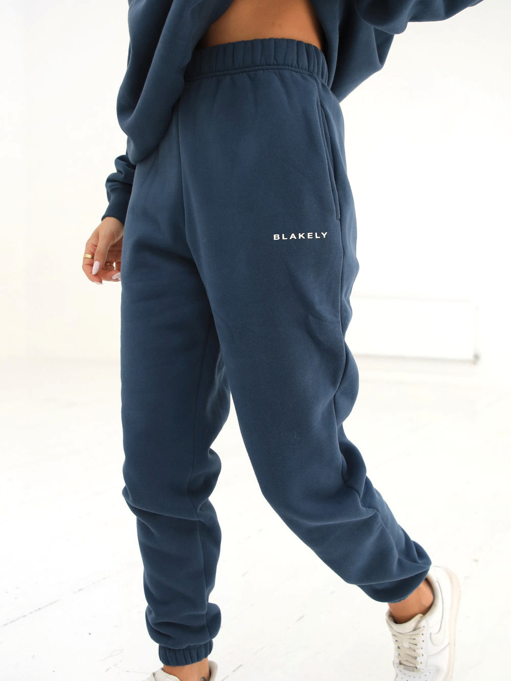 Blakely Riviera Initial Womens Sweatpants Sininen | 2390875-IC