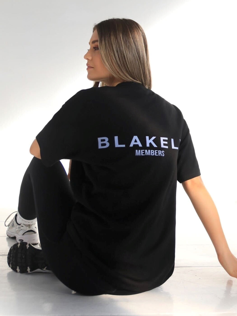 Blakely Womens Members Relaxed T-Shirt Mustat Sininen | 3016752-UK